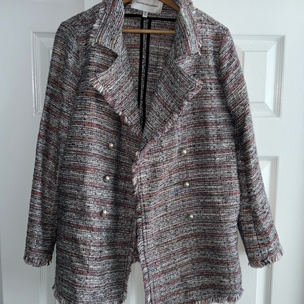 Oversized tweed blazer with pearlized button details